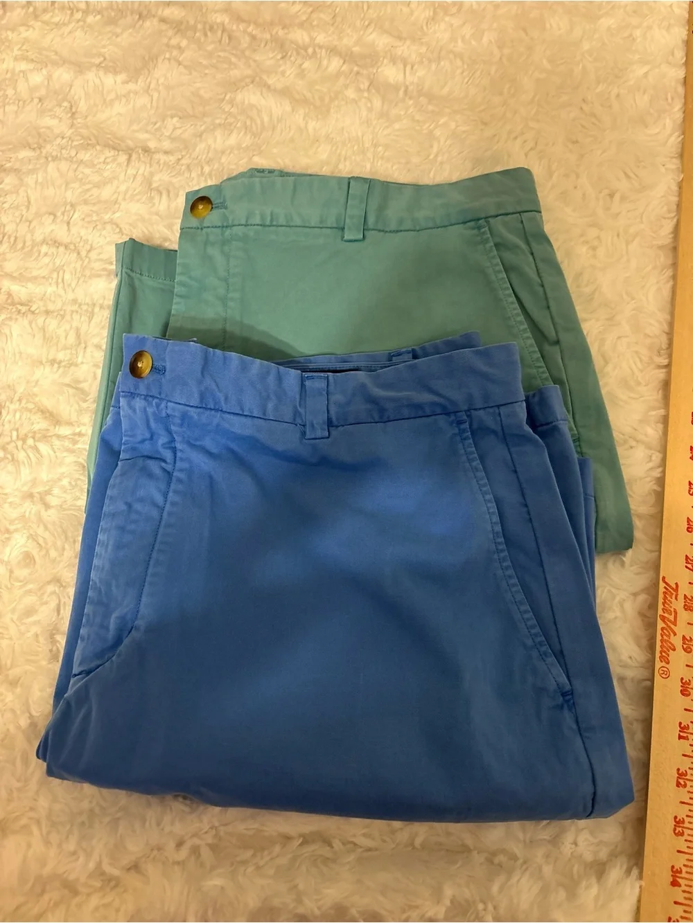 Vineyard Vines Breaker Shorts Mens 40 Lot of 2 Blue Green Chino Stretch